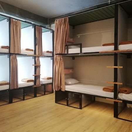 Pinx'S Hostel Jakarta Bagian luar foto