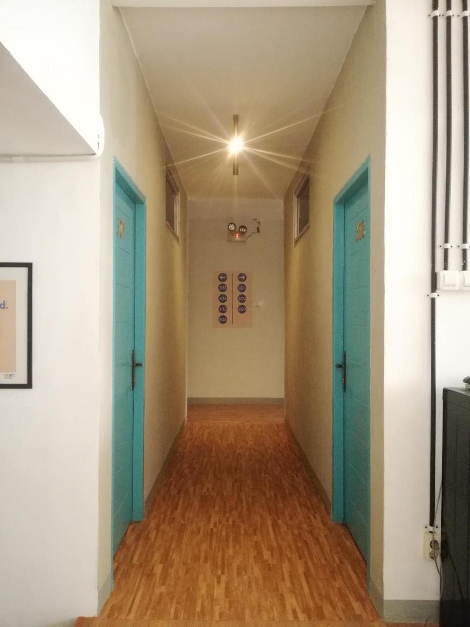 Pinx'S Hostel Jakarta Bagian luar foto